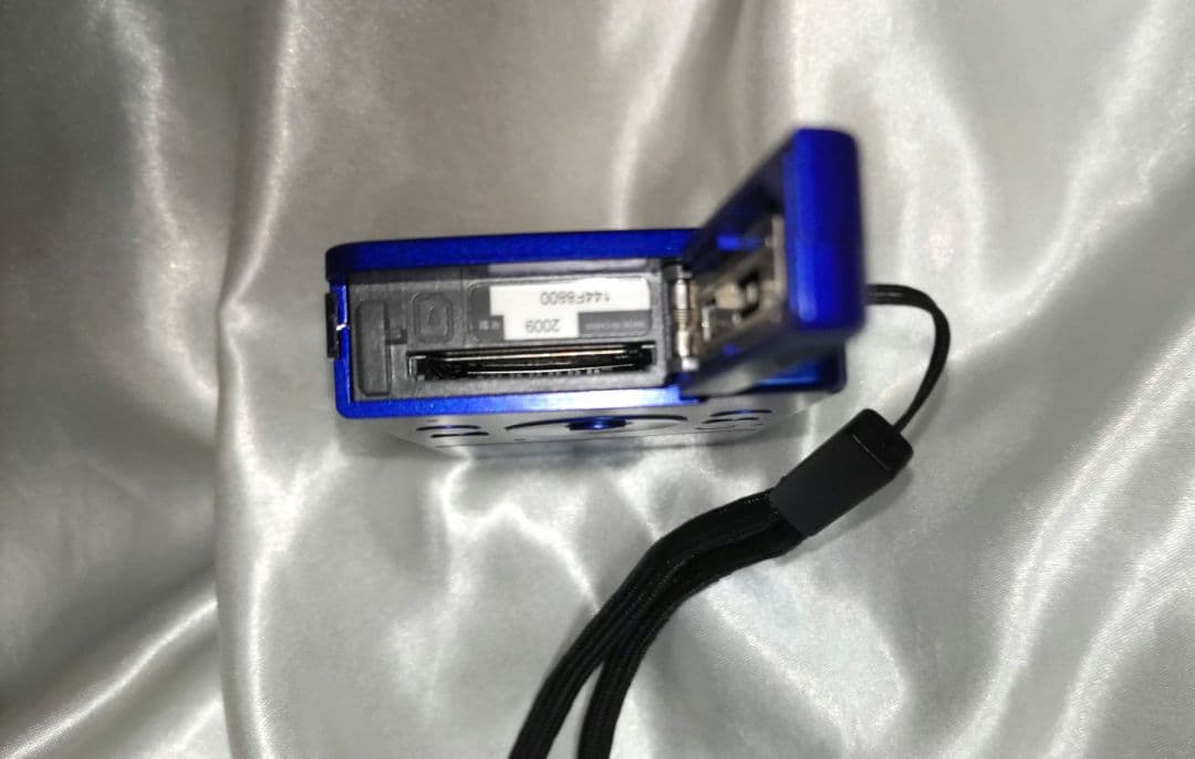 日本ビクターJVC GC-FM1 HDメモリーカメラ ビデオ