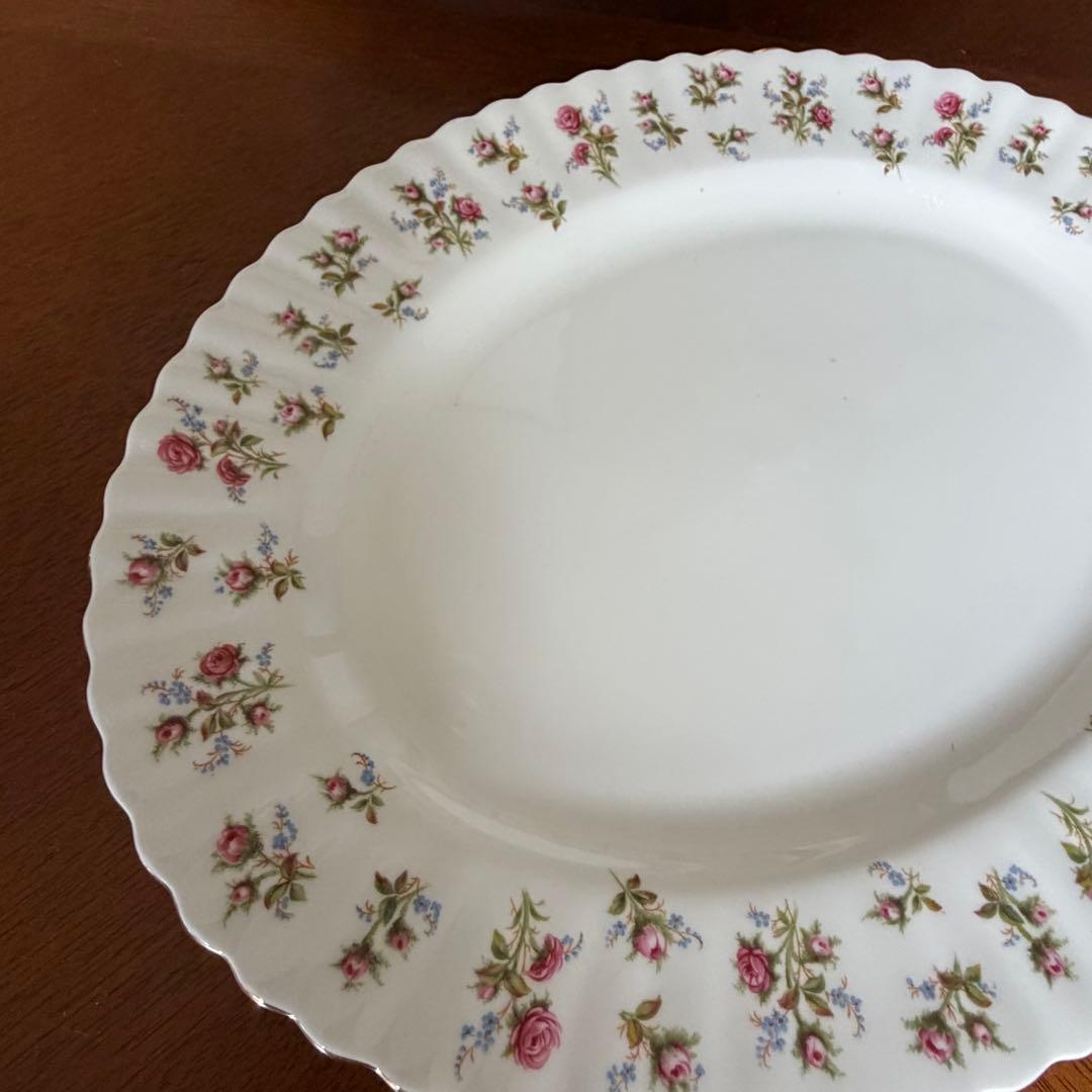 【英国ビンテージ】ロイヤルアルバート★ウインサム★パーティプレート　2枚