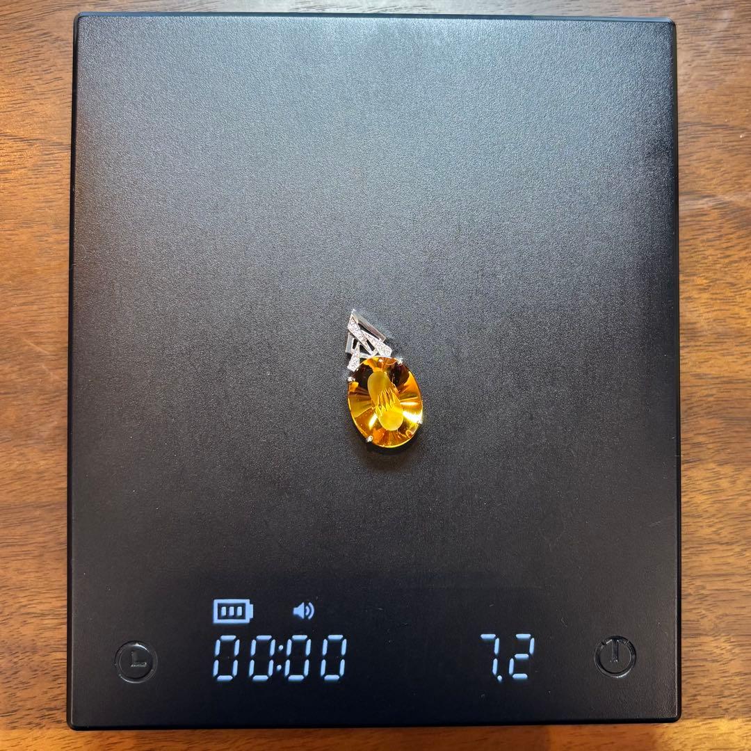 K18WG ムーンシュタイナーカット 大きな シトリン 10.77トップ ダイヤ