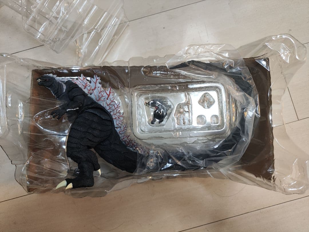 S.H.MonsterArts ゴジラウルティマ 中古 開封済