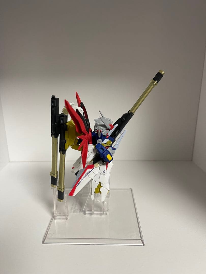 ガンダムコンバージ　ディスティニーガンダムspecⅡ ゼウスシルエット