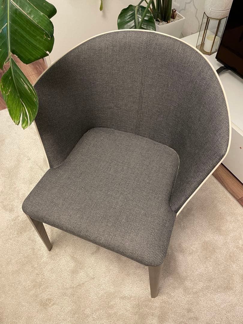 未使用 arflex アルフレックス フルーテ 椅子 1脚　カリガリス