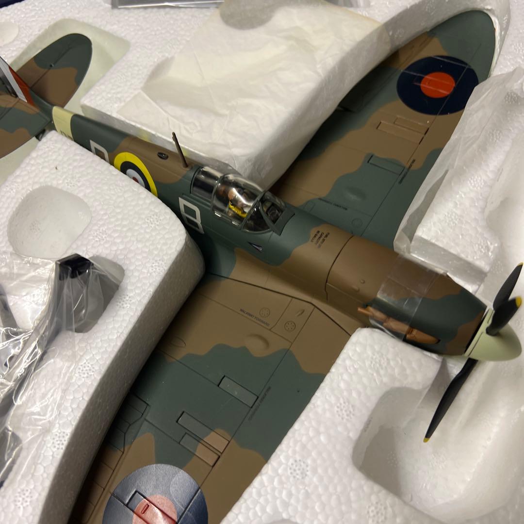 Corgi製 Spitfier スピットファイヤー　1／32スケール　新品