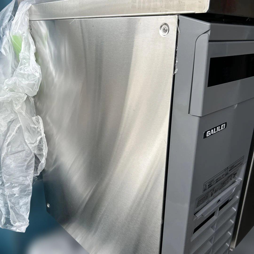 7371【美品】2022年 フクシマ コールドテーブル 100V 239L