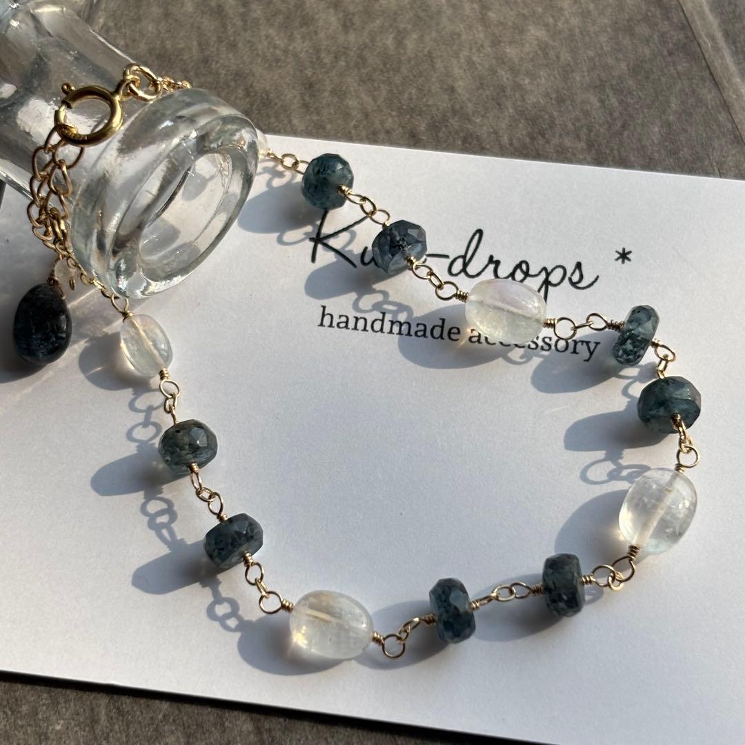 ホワイトラブラドライト＆モスカイヤナイト✴︎14kgfブレスレットB198