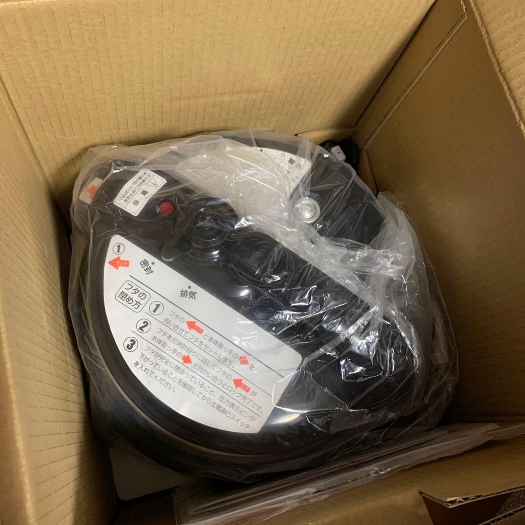 新品未使用(開封のみ)　家庭用マイコン電気圧力鍋　D&S STL-EC50R