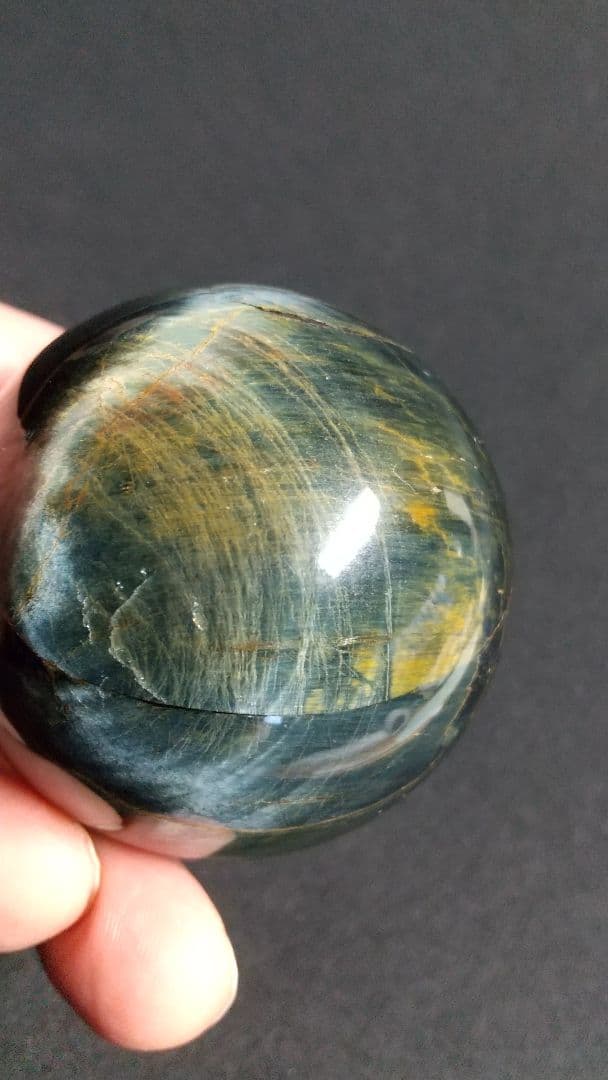 ブルータイガ―アイ(ホ―クスアイ)