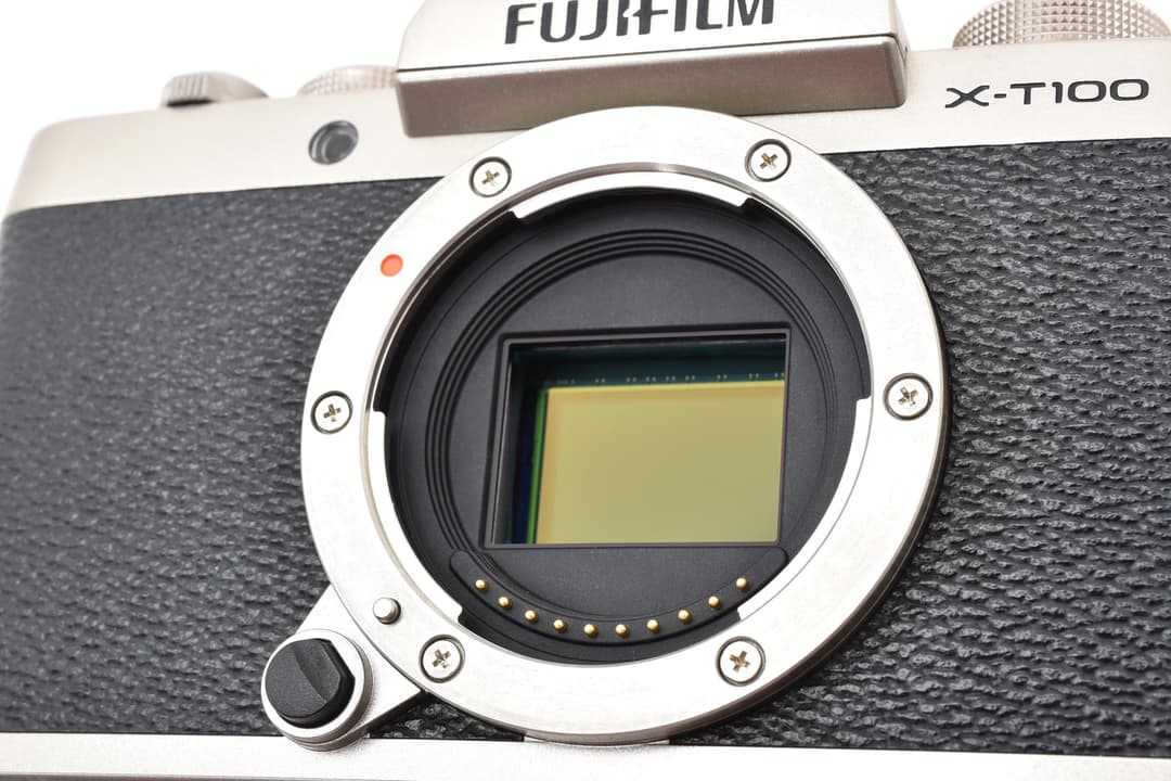 FUJIFILMX-T100　シャンパンゴールド2039