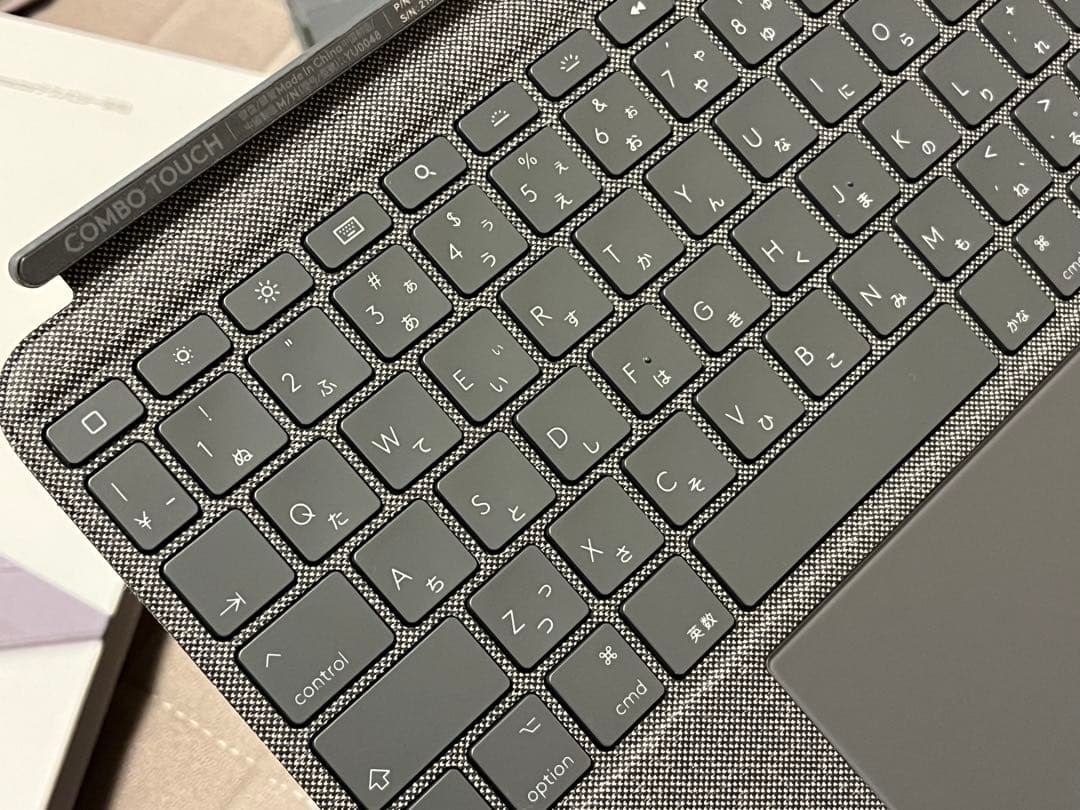 Combo Touch for iPad Air【iK1095GRA】