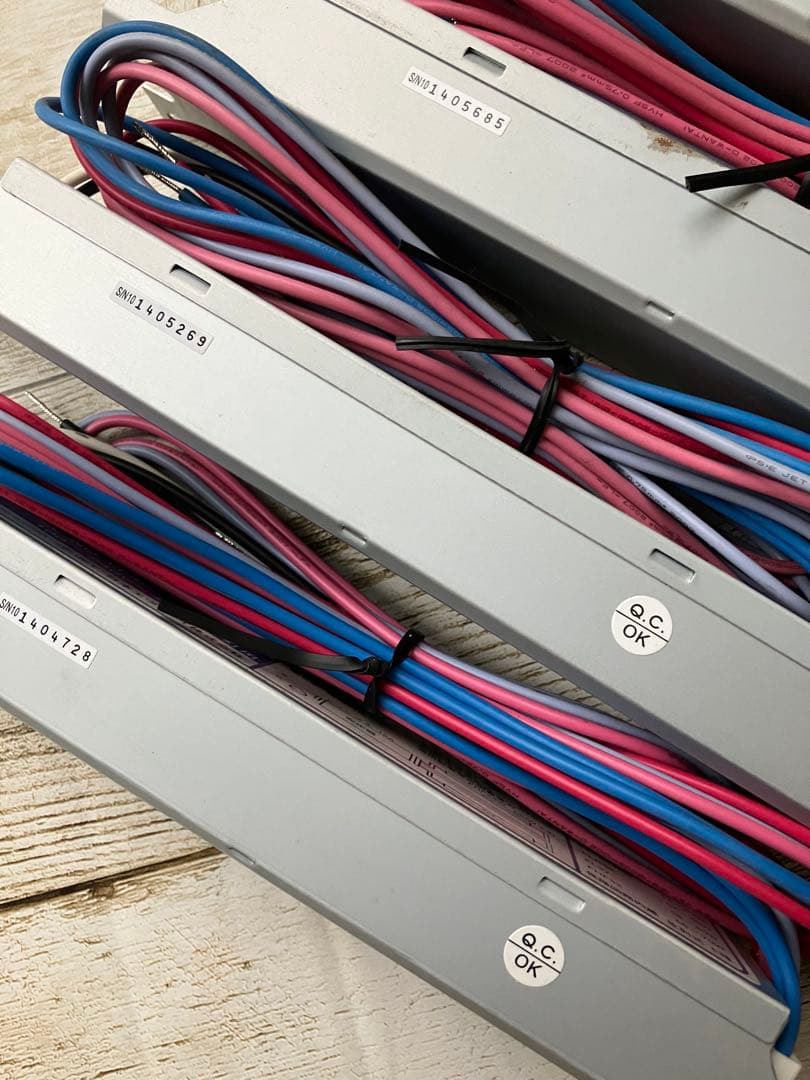 EVERAY 蛍光灯用電子安定器　VF402