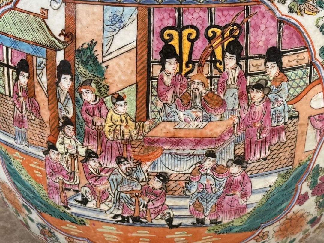 中国　粉彩　人物圖　鉢　高さ約33.5cm 大清乾隆年製銘　送料込み269325