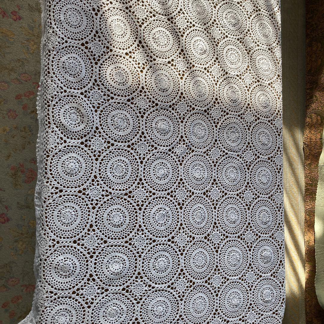 レース編み　150×120 テーブルクロス