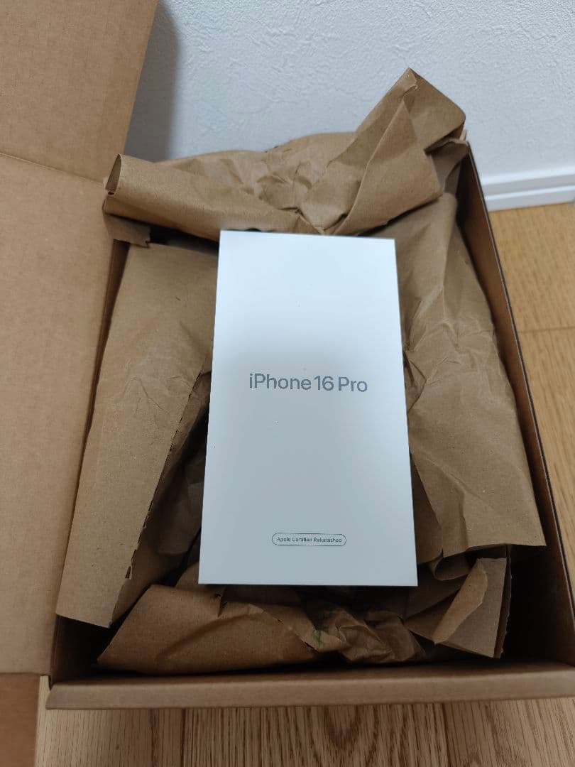 【認定整備済 未開封】iPhone 16 pro 128g ブラックチタニウム
