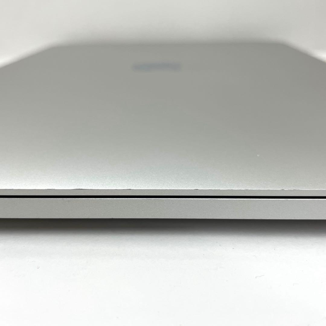 Apple MacBook Pro (13-inch, 2020, 3ポート)