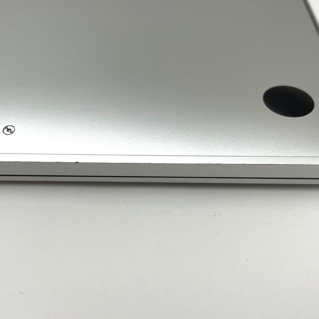 Apple MacBook Pro (13-inch, 2020, 3ポート)