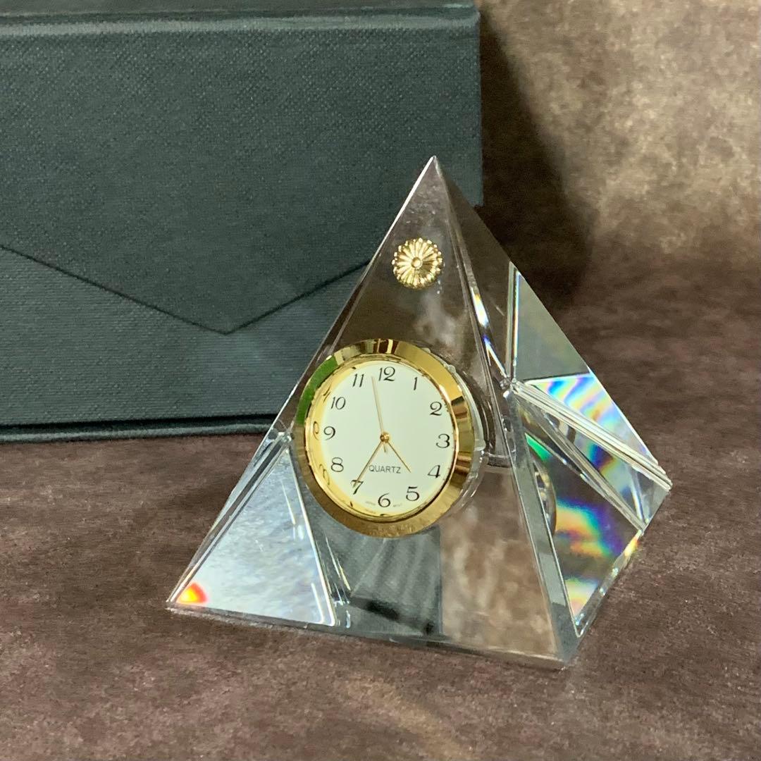 【新品・未使用】クリアピラミッドクロック 置時計 菊紋入箱付き