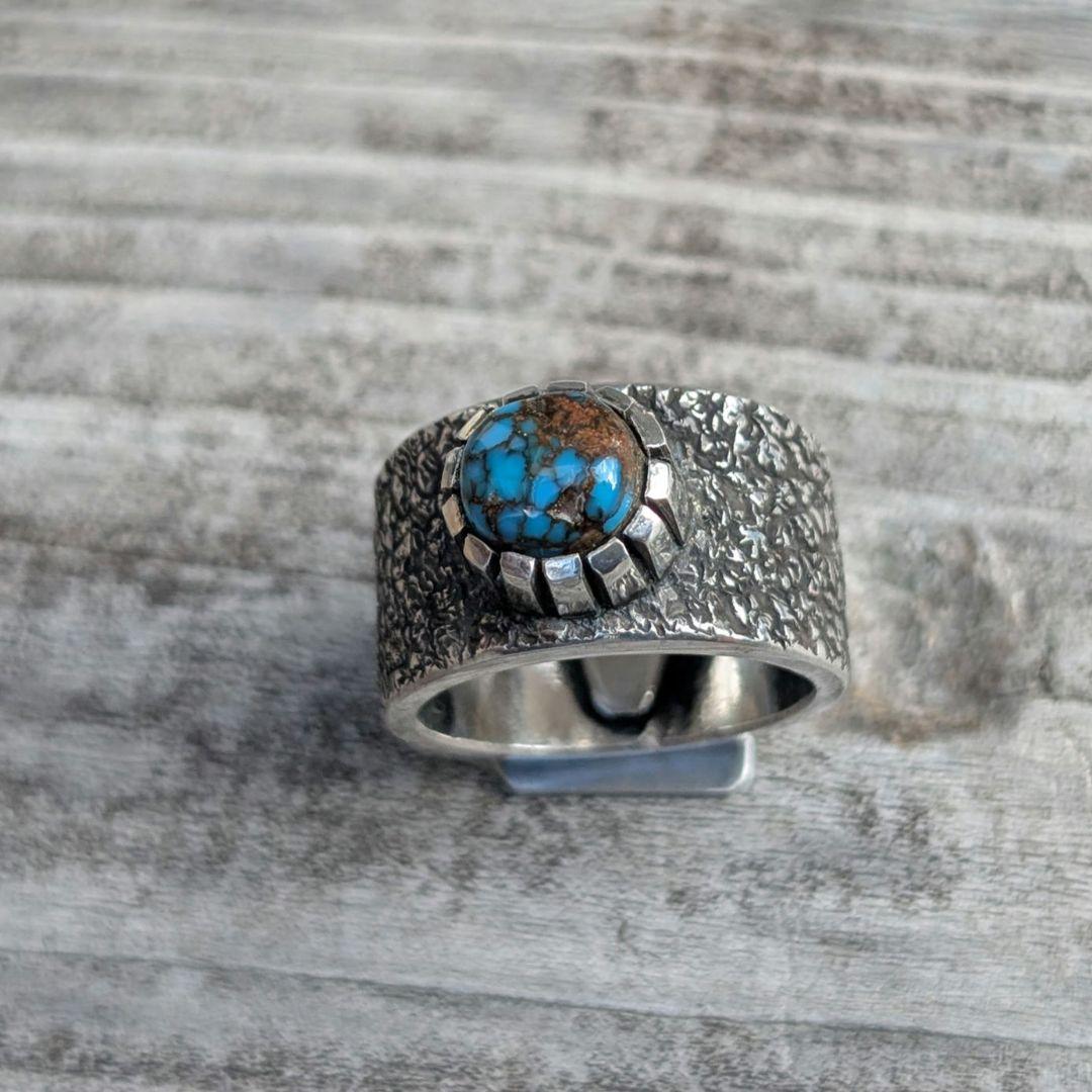 ハンドメイドのターコイズリング　インディアンジュエリー風　Canderaria