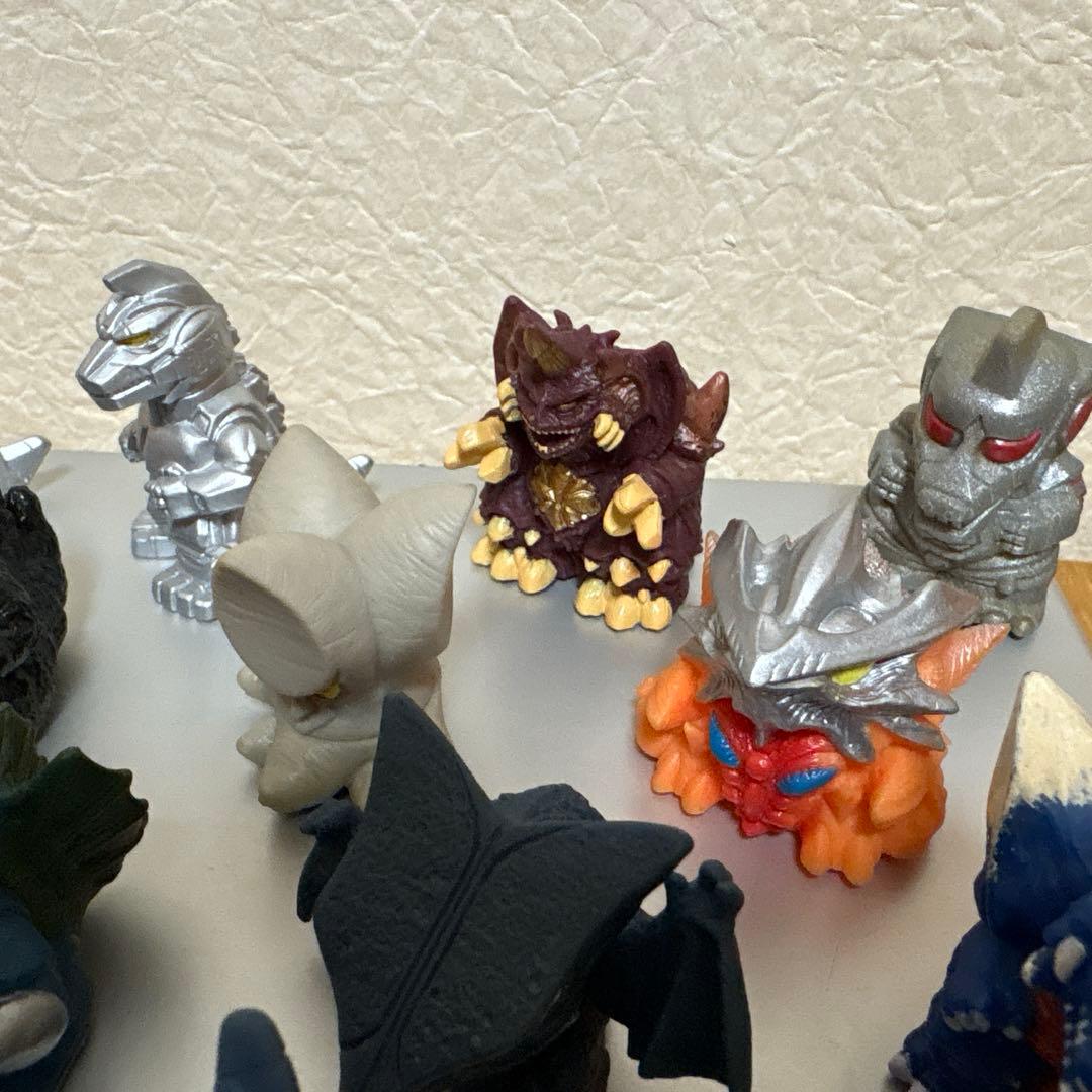 【レア・美品】ゴジラ ガメラ他　総進撃 指人形 23体セット