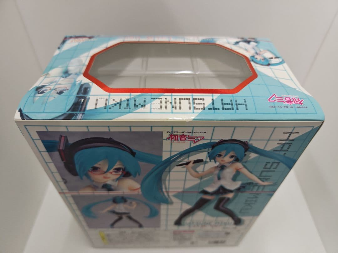 未開封　マックスファクトリー 初音ミク Lat式 1/7スケールフィギュア