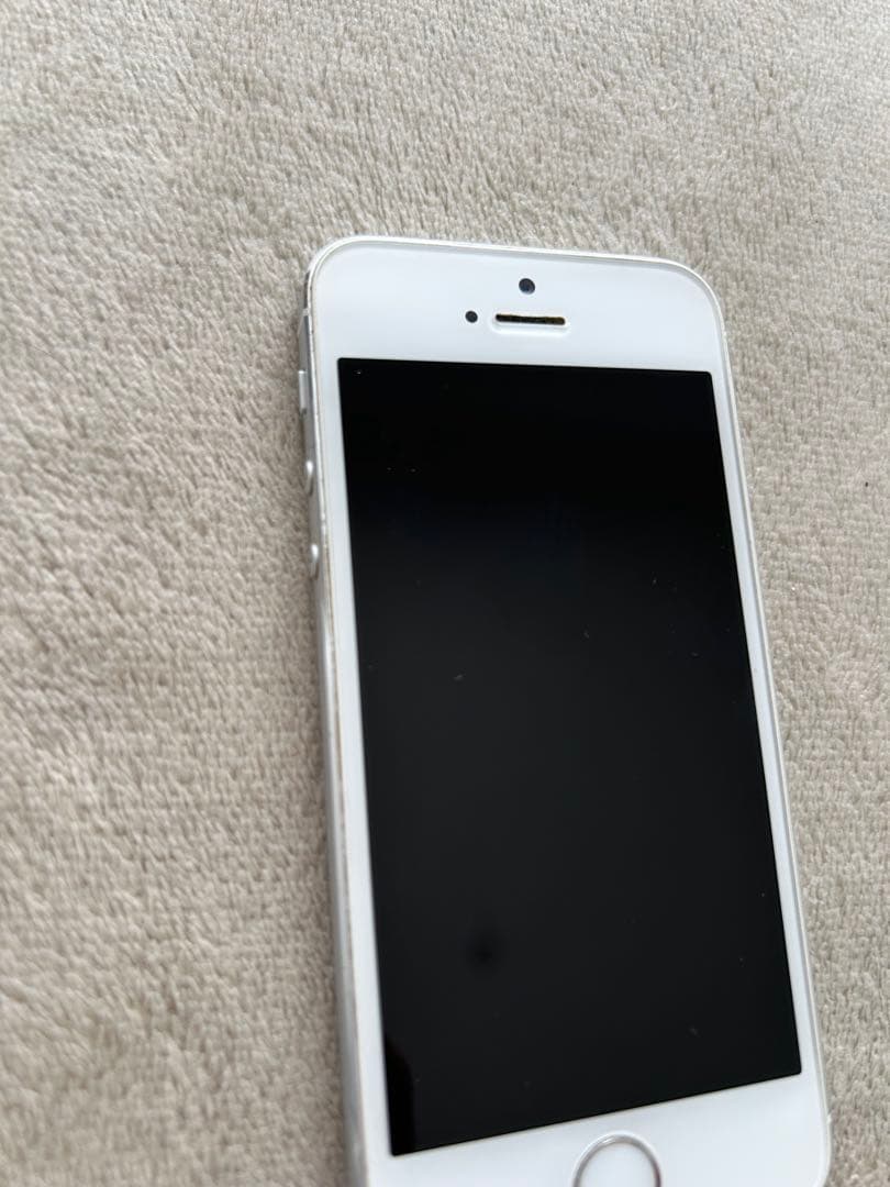iPhone 5s Silver 32 GB 本体のみ 動作確認済み