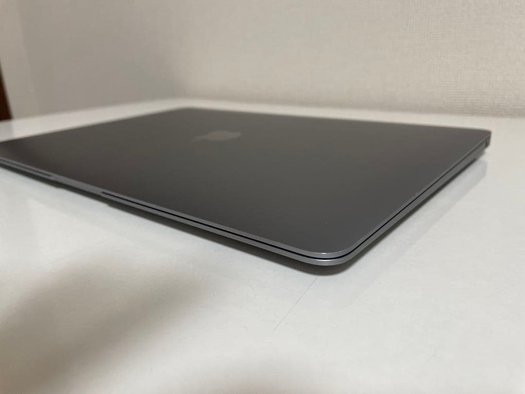 MacBook Air スペースグレー (2020 M1) 16GB/256GB