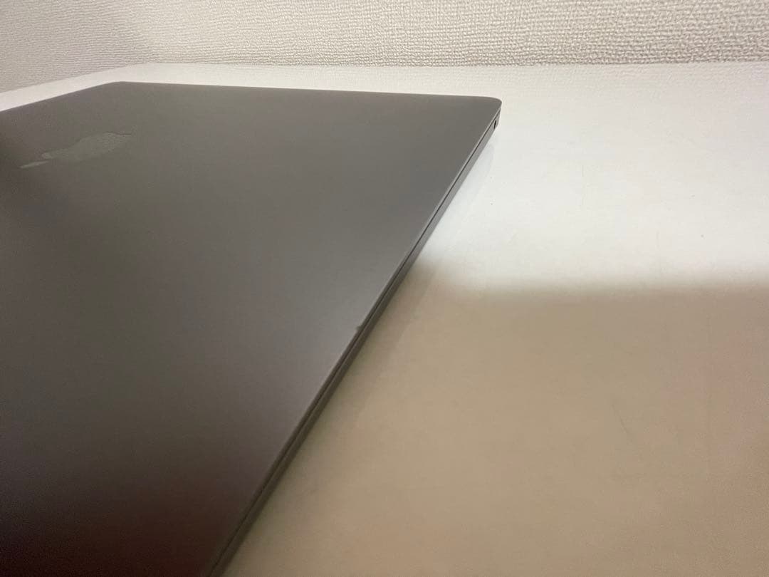 MacBook Air スペースグレー (2020 M1) 16GB/256GB
