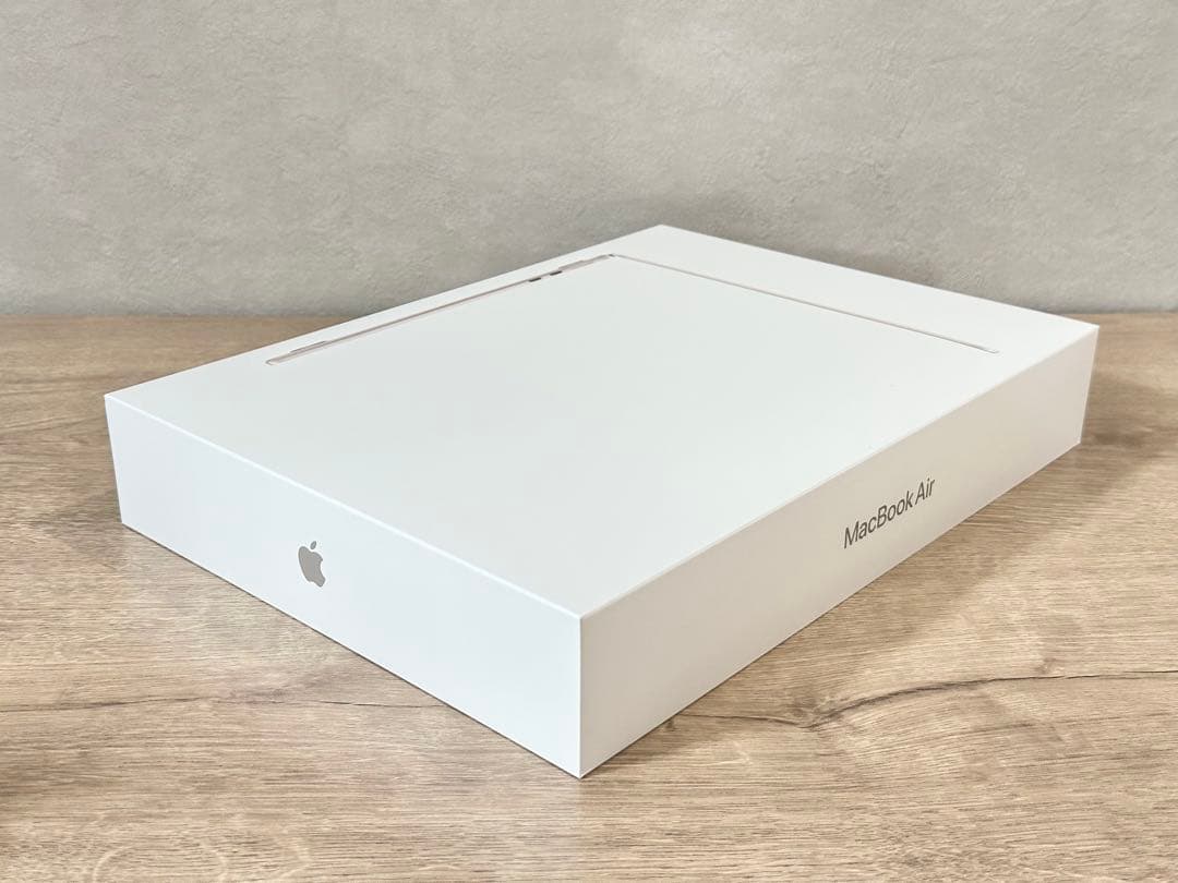 【新品未使用】Apple MacBook Air 13インチ