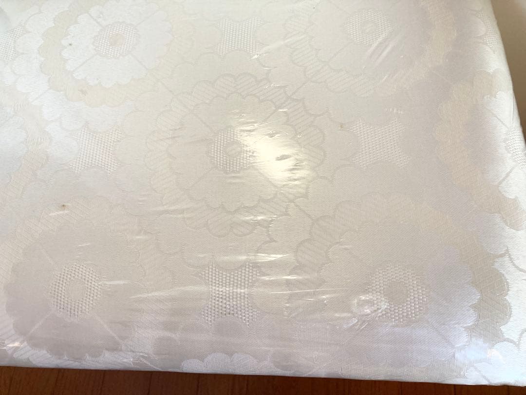 姫系　ホワイトドレッサー スツール付き