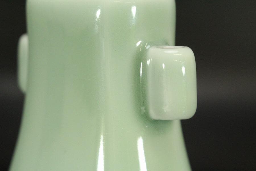 中国美術 彷宋官窯貫耳八方壷(ZE904)