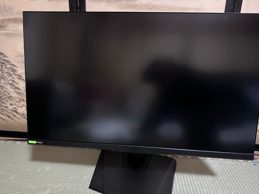 MSI OPTIX MAG321UR-QD 32インチ ゲーミングモニター　4k