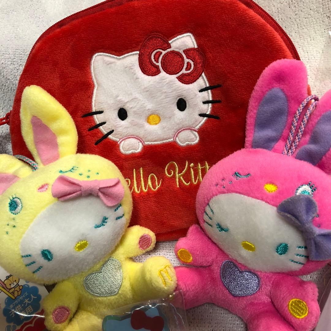 ハローキティ ぬいぐるみと文房具セット 20点まとめ売り