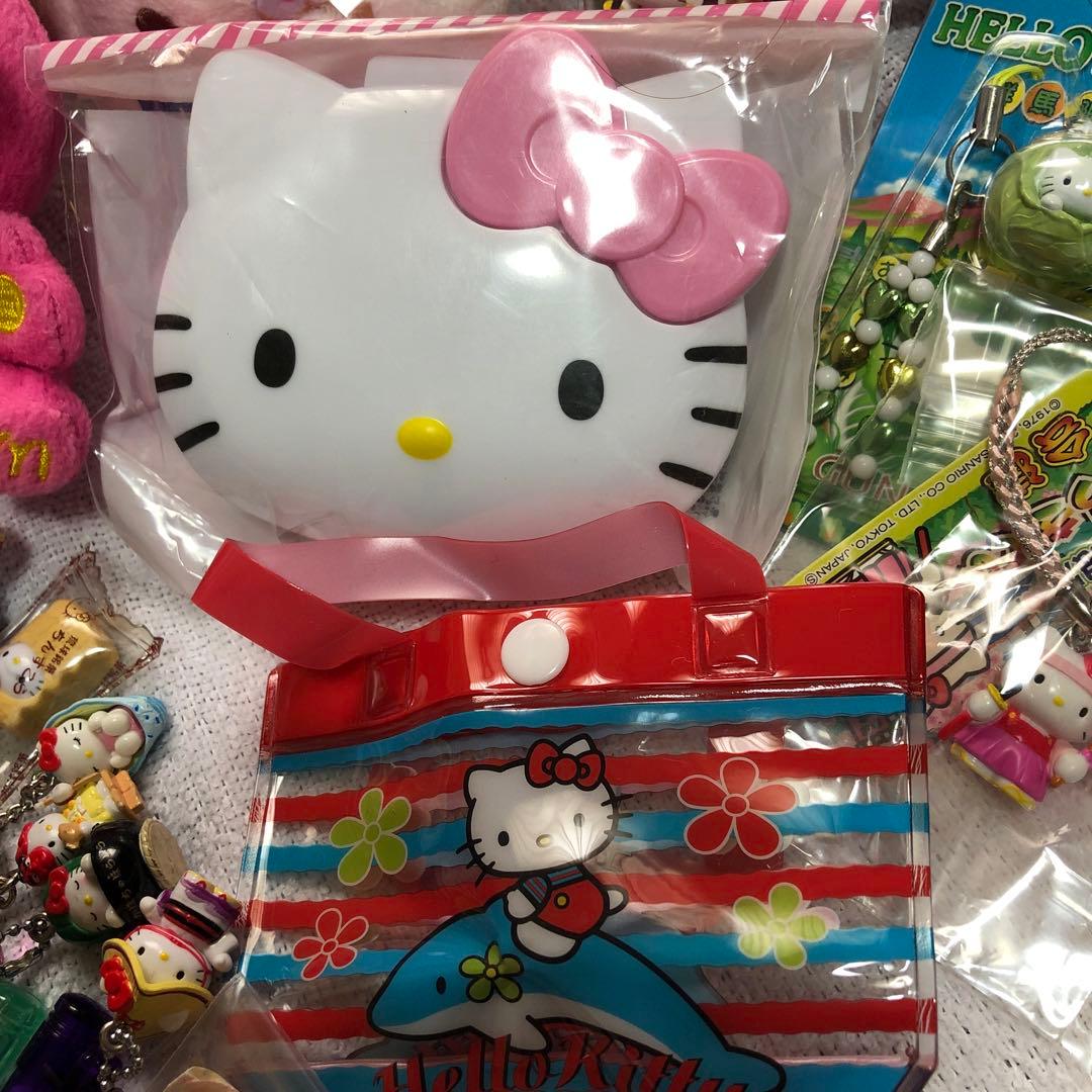 ハローキティ ぬいぐるみと文房具セット 20点まとめ売り