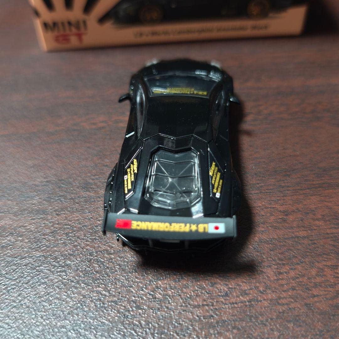 MINI GT LB★WORKS ランボルギーニ アヴェンタドール ブラック 右