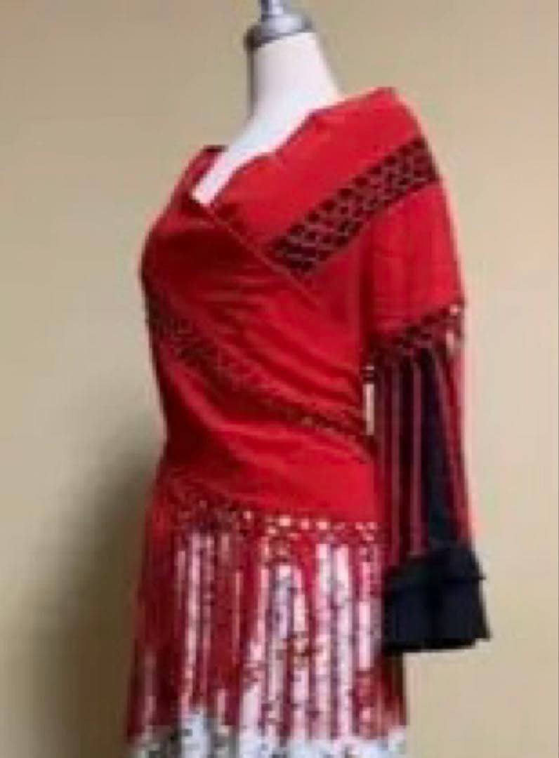 フラメンコシージョ　イベリア　赤