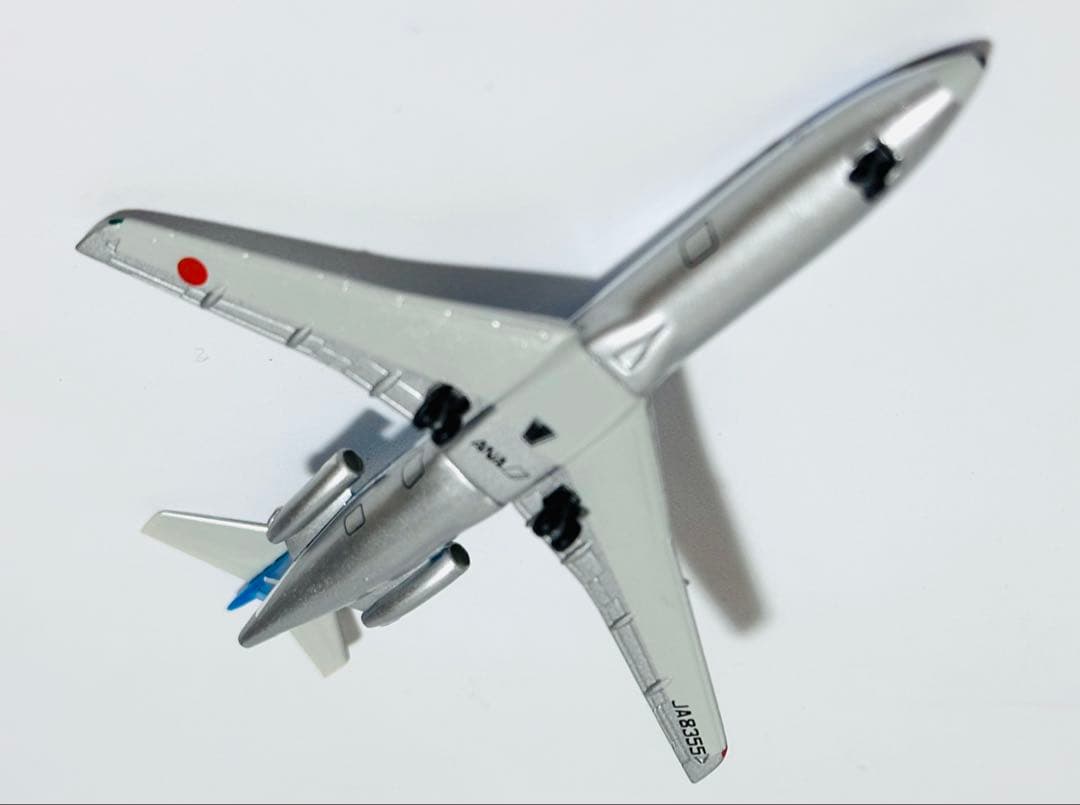 全日空商事 1/500 B727-200エプロンジオラマ NH50012