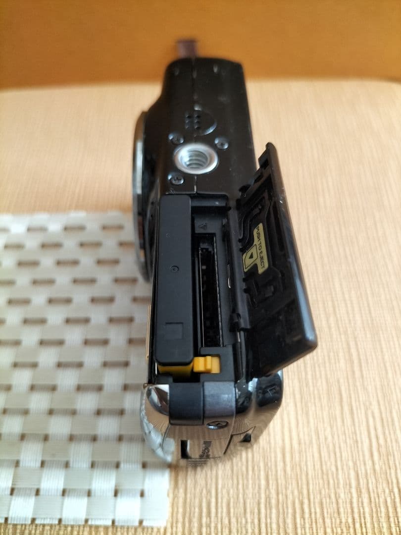 FinePix F80 EXR 動作確認済 バッテリー付き