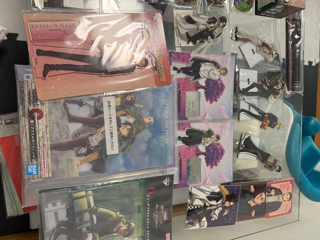 進撃の巨人 グッズ まとめ売り