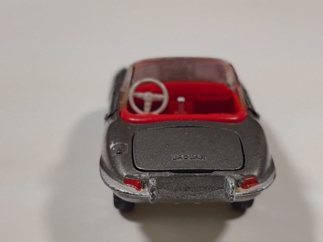 ミニカー TEKNO 926 JAGUAR E TYPE