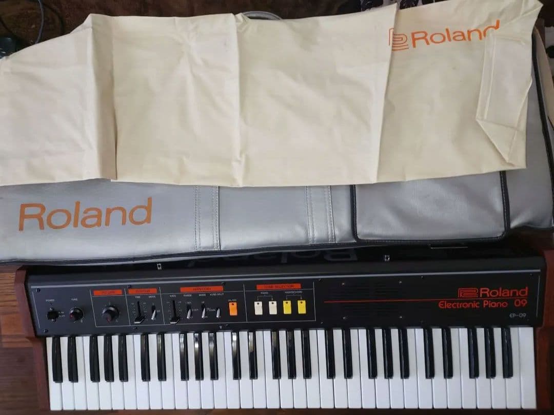 Roland EP-09　ローランド アナログシンセサイザー　ソフトケース付き