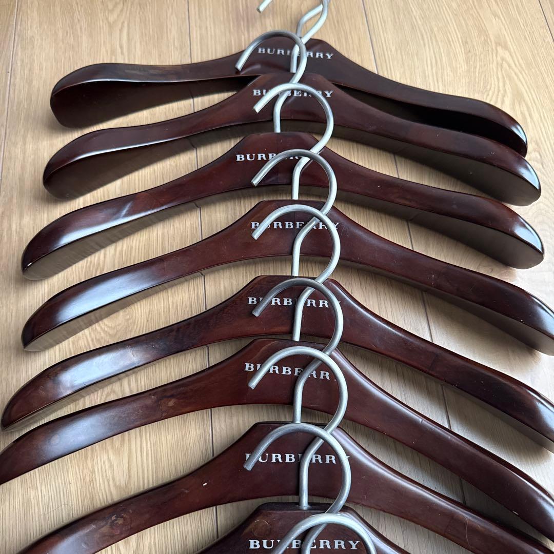 バーバリーBURBERRY高級木製ハンガー 10個セット