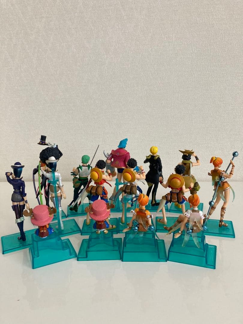 ONE PIECEフィギュア ストロングワールド　アンリミテッドクルーズ27体