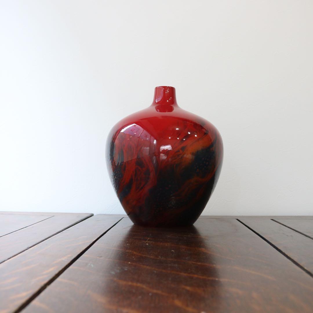 真紅の存在感たるや、英国ロイヤルドルトン ルージュフランベ　花瓶フラワーベース赤