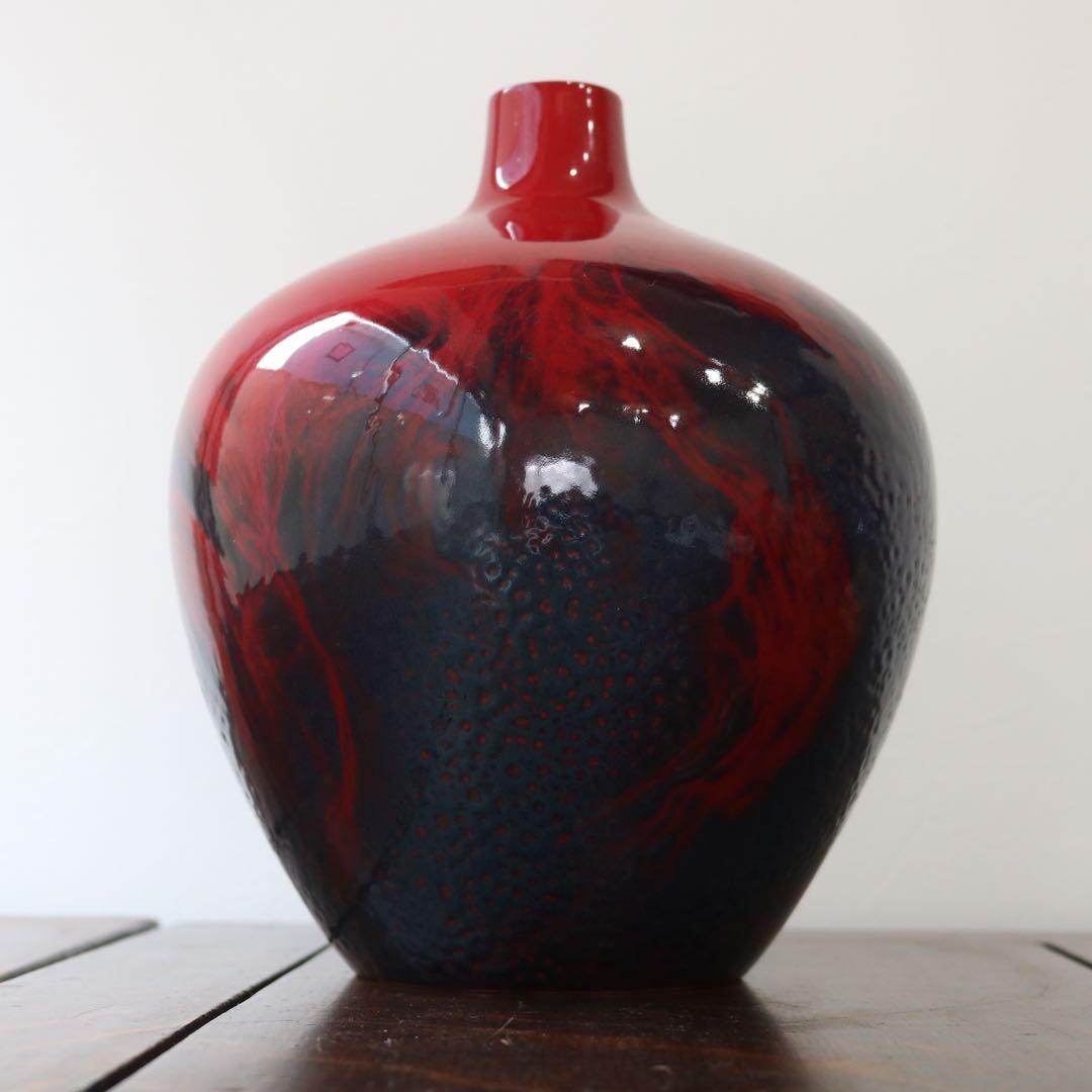 真紅の存在感たるや、英国ロイヤルドルトン ルージュフランベ　花瓶フラワーベース赤