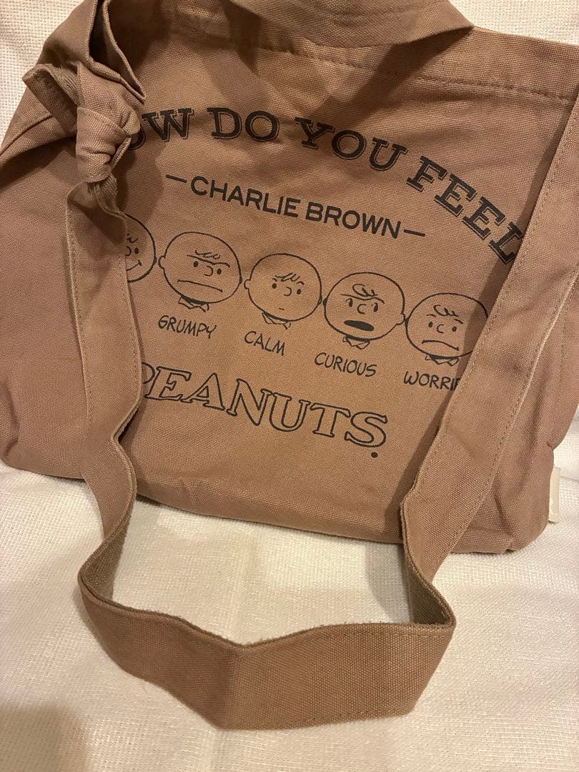 ★PEANUTS☆ルートート☆チャーリーブラウン☆ショルダーバッグ☆スヌーピー★