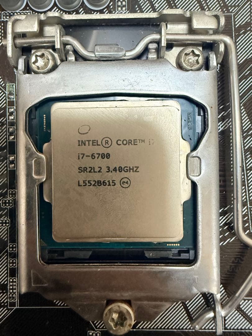 ASUSH170pro + i7+ GTX 970 + SSD + メモリセット