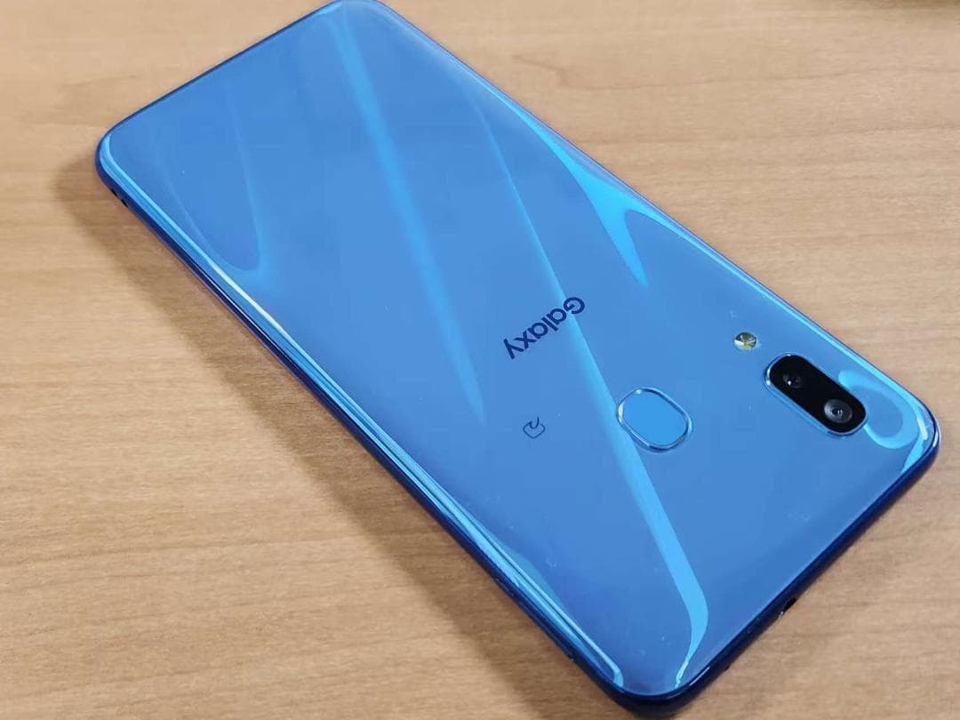スマートフォン本体 021000D Galaxy A30 SCV43 64GB