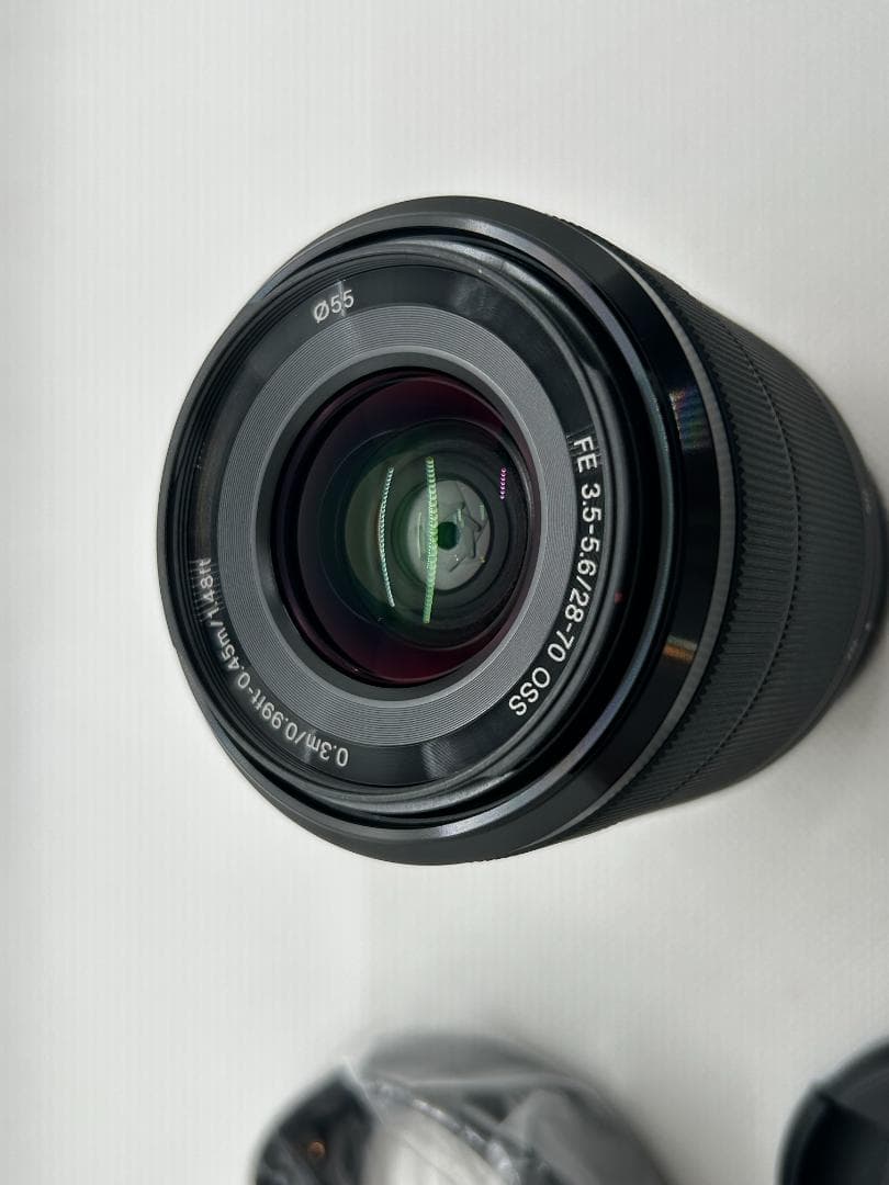 【新品未使用、お散歩レンズ】SONY FE 28-70mm F3.5-5.6