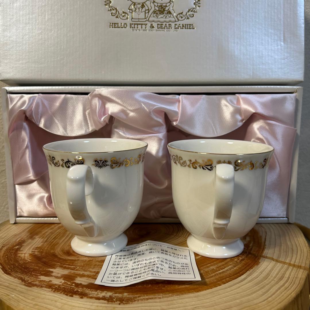 【新品未使用】ハローキティ　ダニエル　ウエディング　マグカップセット