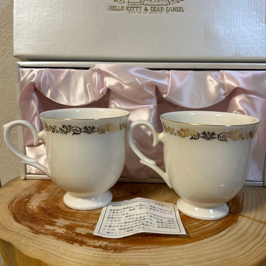 【新品未使用】ハローキティ　ダニエル　ウエディング　マグカップセット