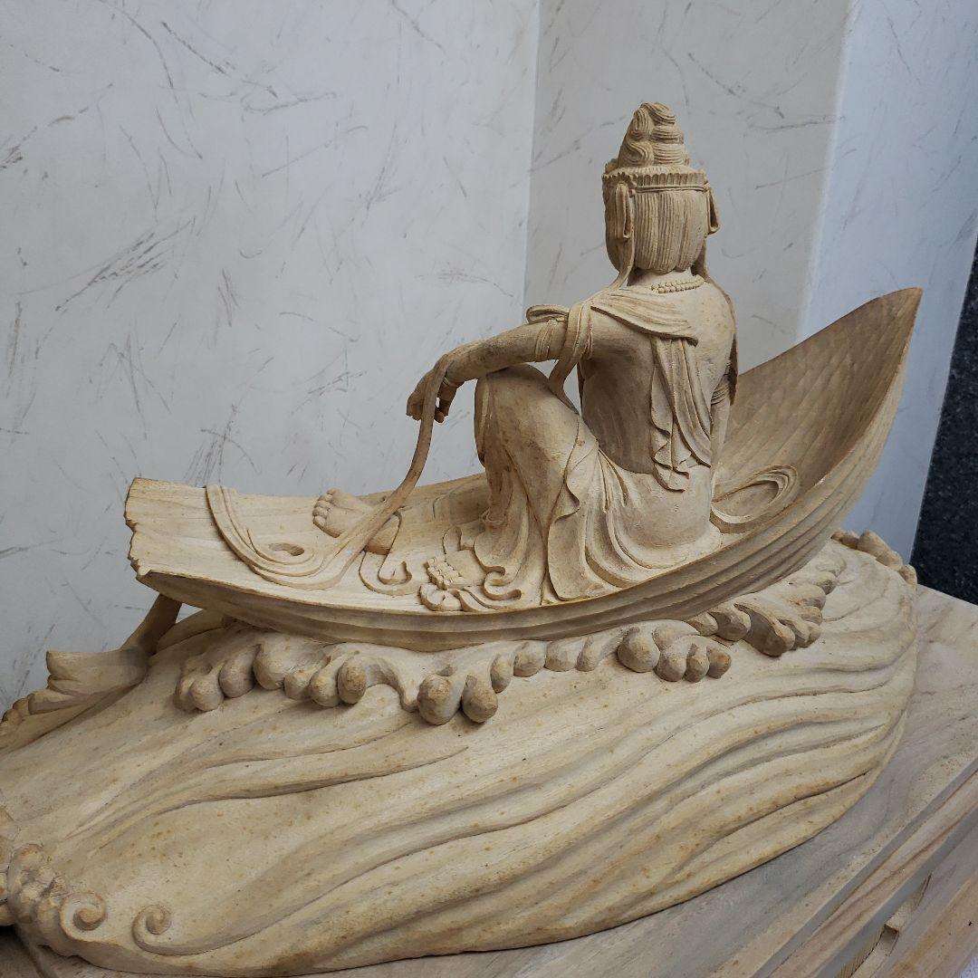 蔵出し特価　希少仏像　上彫り★楠材 一葉観音菩薩坐像★台付